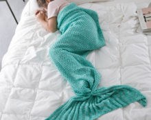 Mermaid Blanket: Mermaid blanket basic style for adult